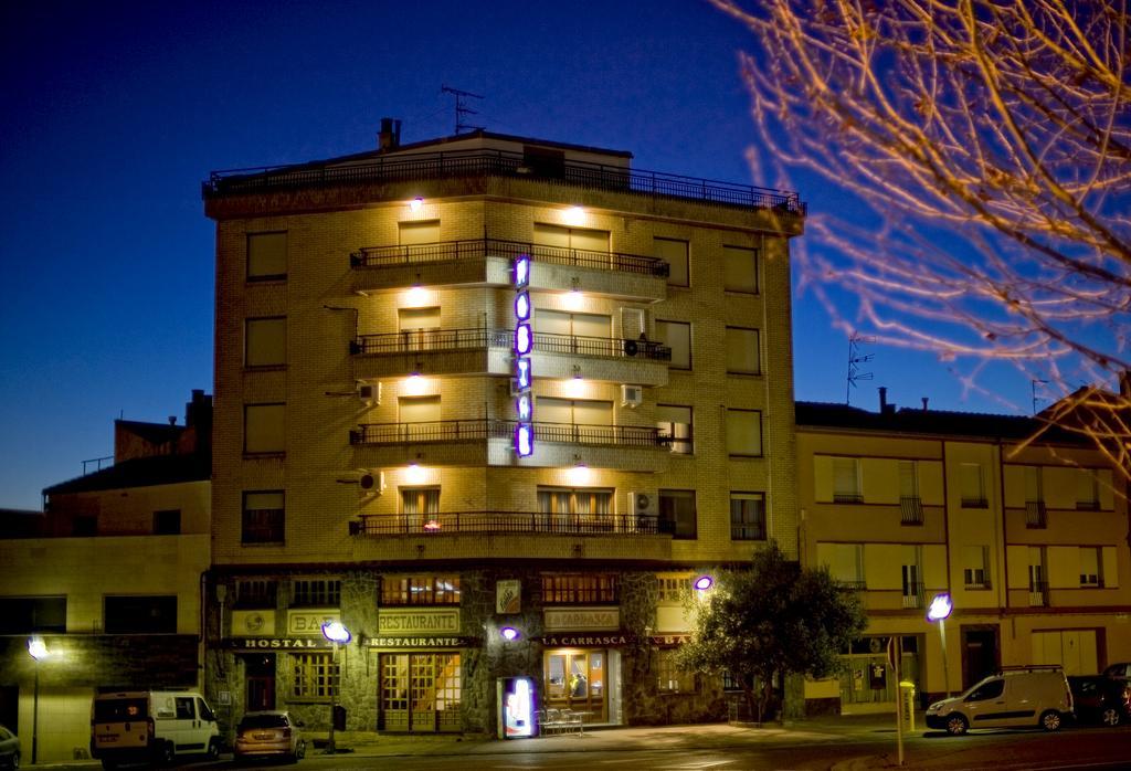 Hostal La Carrasca Monzon Exterior photo